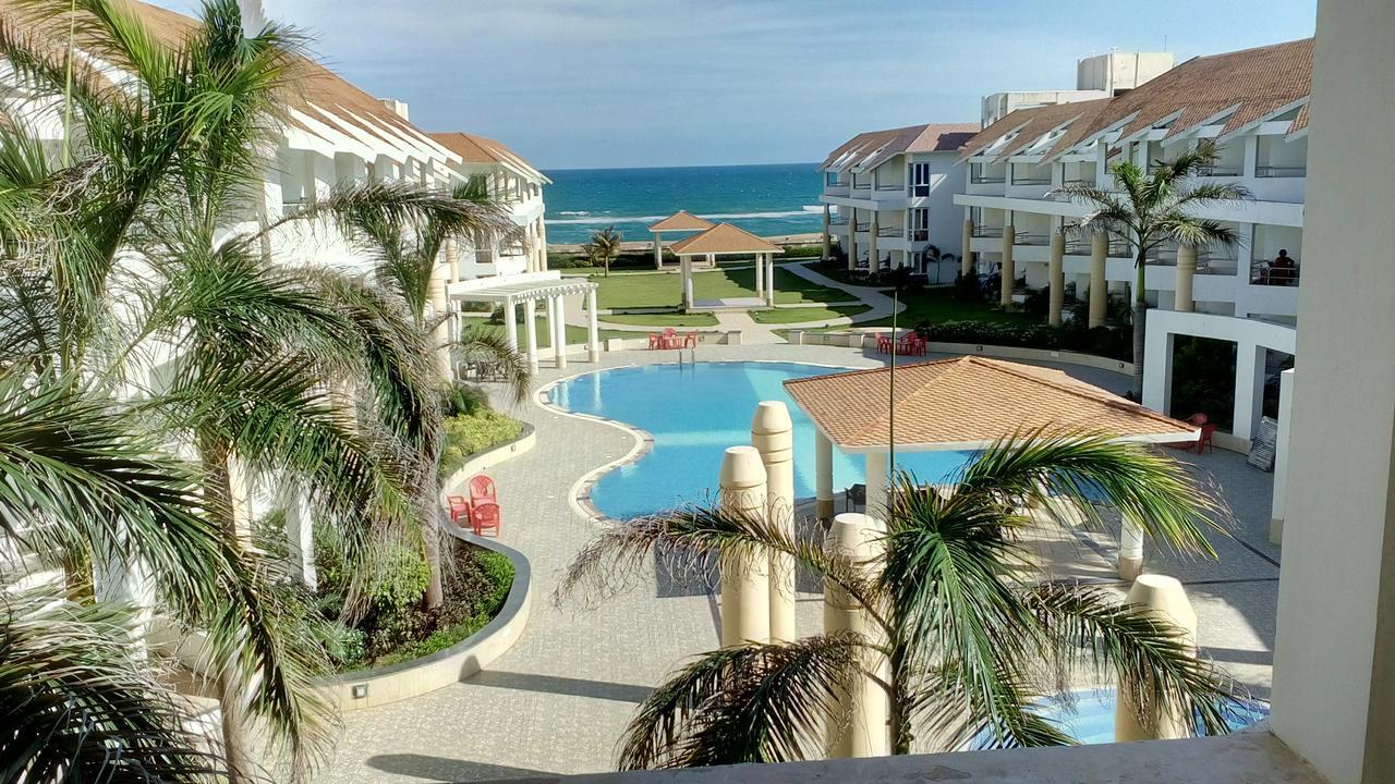 פורי Empires Hotel מראה חיצוני תמונה